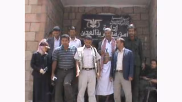 الفريق الإعلامي والحقوقي الزائر ل(العدين) يعود إلى صنعاء و يعتزم عقد مؤتمر صحفي