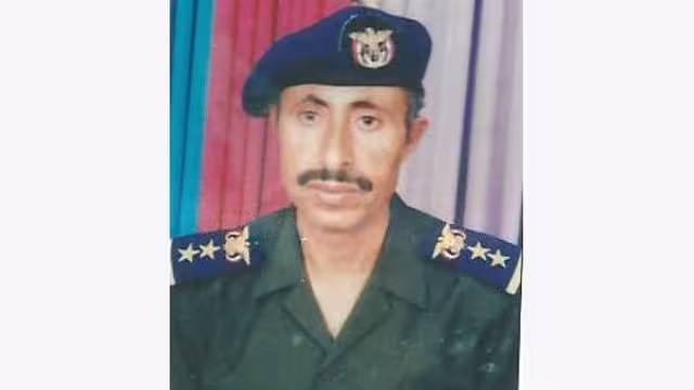 منتسبو أكاديمية الشرطة يستنكرون اغتيال العميد العزعزي وينددون بتخاذل الأجهزة الأمنية