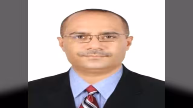 وزير النقل : 17 حالة مرضية في المطار؛ عندما يتعرّض هؤلاء إلى الموت على مَن نسجّل الحادثة..؟!
