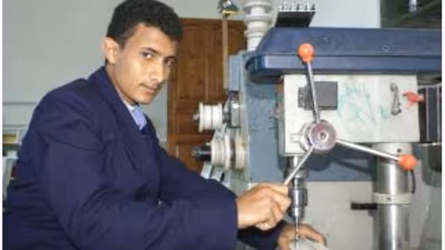 اعلان نتائج المعاهد المهنية والتقنية في اليمن للعام 2010 - 2011
