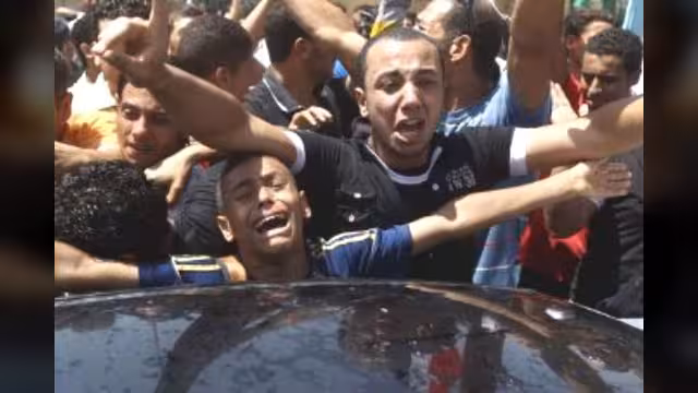 مصر: الإخوان وصباحي وابوالفتوح و6 ابريل يدعون للنزول  إلى الشوارع