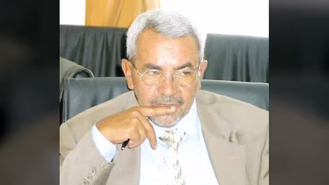 العتواني: اليمن يعيش أزمات مركبة واصطفاف الداخل سيحد من تدخلات الخارج