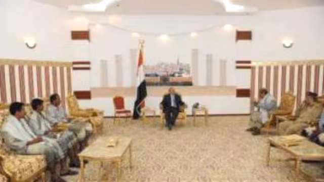 رئيس الجمهورية يستقبل ابناء الشهيد سالم قطن