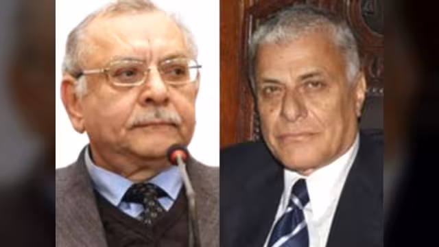 رئيسا أكبر محكمتين في مصر يؤديان القسم أمام مرسي
