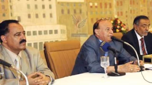 الرئيس هادي يلتقي أعضاء مجلس النواب في دار الرئاسة