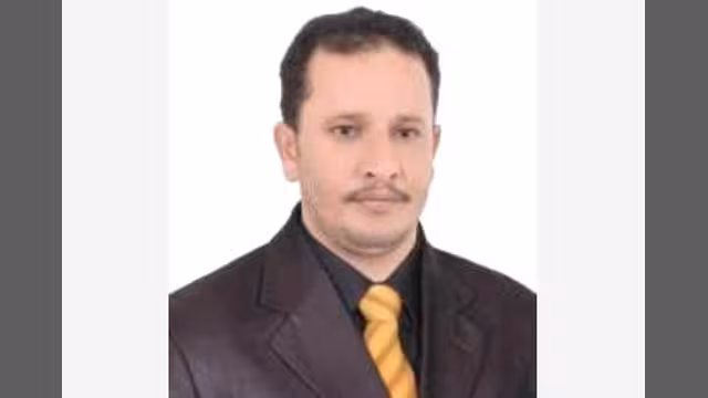 الزميل انيس منصور يتهم مواقع بالتحريض ضده