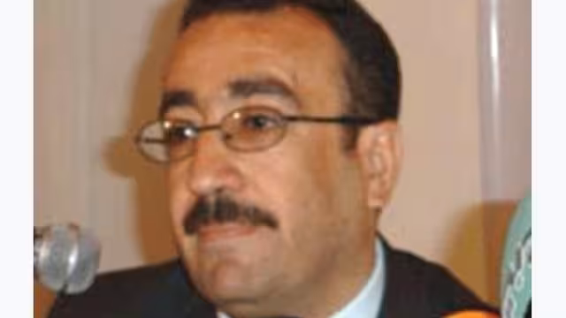 المحامي خالد الآنسي يدعو أسرة الشهيد الحمدي لتوكيله بالمطالبة بفتح ملف اغتياله