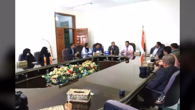 وفد إعلامي يزور قناة اليمن الفضائية ويلتقي باسليم