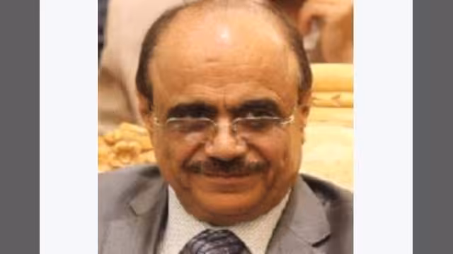 وزير الاعلام يزور مركز التوثيق الاعلامي