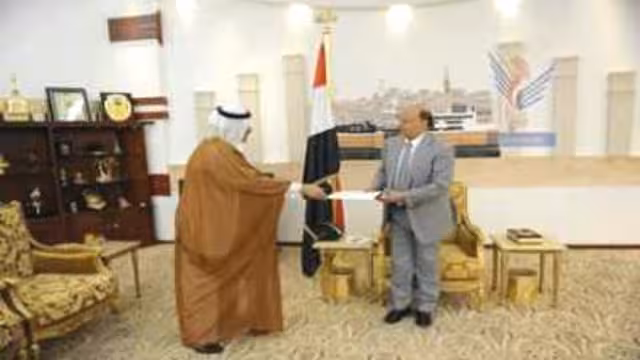 رئيس الجمهورية يتلقى دعوة من أمير قطر لحضور القمة العربية في الدوحة