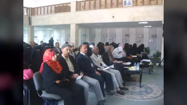 مؤسسة وجوه تختتم الدورة التطبيقية الثانية لـ15 شاعرة يمنية في فن الشعر والإلقاء