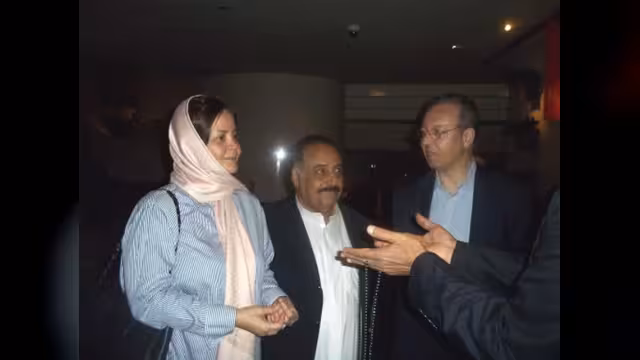 بالصور.. لقاء قيادات جنوبية والمبعوث الأممي إلى اليمن جمال بن عمر في دبي