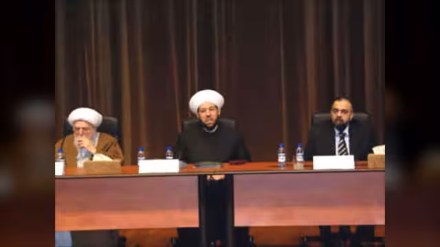 مفتي سوريا يحرّم مقاتلة جيش الأسد