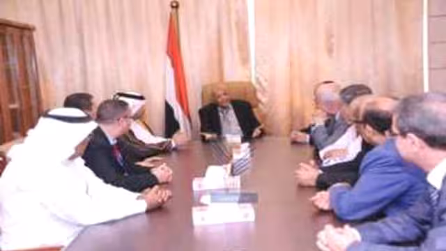 رئيس الوزراء يستقبل  أعضاء الاتحاد العربي لمنتجي وناقلي وموزعي الطاقة