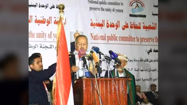 مهرجان شعبي حاشد في صنعاء يرفض الفدرالية ويدعو اليمنيين للتحرك للحفاظ على وحدتهم الوطنية