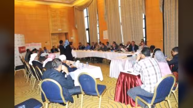 حزب الإصلاح يلتحق بركب الفدرالية وإنهاء الدولة اليمنية البسيطة (نصوص الرؤى)