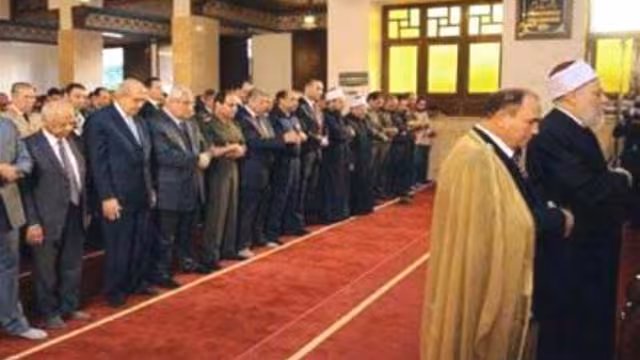 البرادعي يفاجئ المصريين: أنا شيعي العقيدة ولا داعي لنكران عقيدتي.. (صور)
