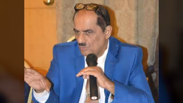 محمد علي احمد يؤكد التمسك بمطالب الندية ونقل الحوار كشرط للعودة إليه