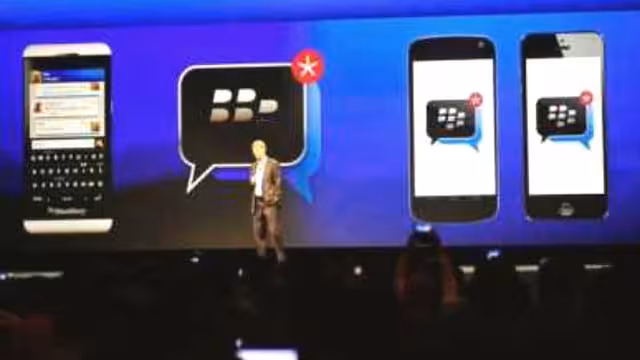 شركة بلاك بيري تسلم تطبيق BBM ل(آبل) وتنتظر الرد