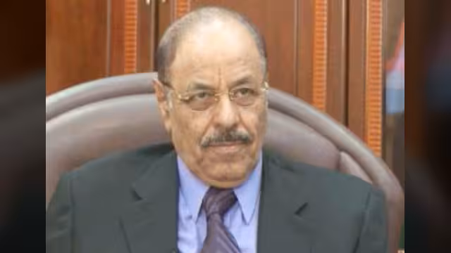 مستشار الرئيس لشؤون الدفاع والامن يلتقي ممثل صندوق النقد الدولي وبعثه الصليب الأحمر