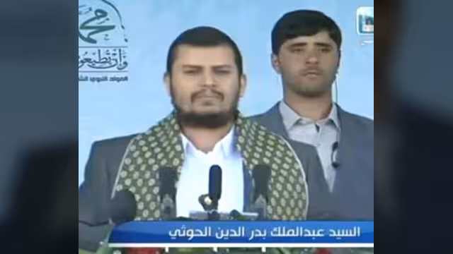 زعيم الحوثيين  يدعو لنفسه بالولاية.. ويقول إن القيادة الحالية لا تستحق إدارة مدرسة