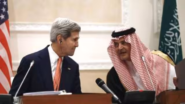 السعودية نطالب إيران بترك سوريا.. وكيري: سنستخدم كل القوة المطلوبة لتحقيق مصالحنا
