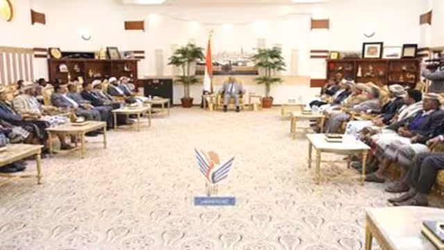 الرئيس هادي يؤكده رفض اليمن الاتهامات الأمريكية لعبدالوهاب الحميقاني