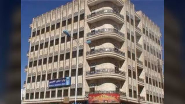 مصدر بوزارة المغتربين ينفي ما تناولته بعض المواقع حول خطر على تجار
