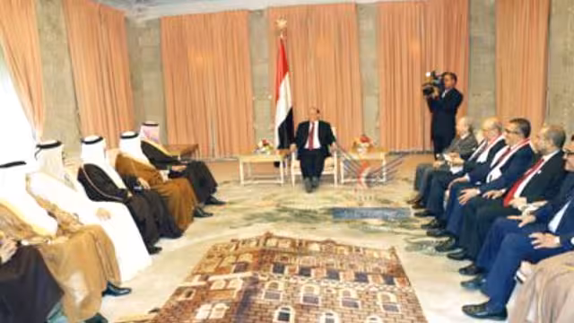 مأدبة غداء لضيوف اليمن باختتام الحوار والقيادات السياسية المشاركة