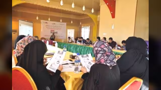 رنين اليمن تدرّب الشباب على مهارات البحث والتحقق من المعلومات وكتابة التقارير