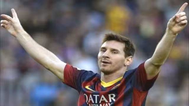 ميسي يقود برشلونة لاكتساح أوساسونا بسباعية(فديو)