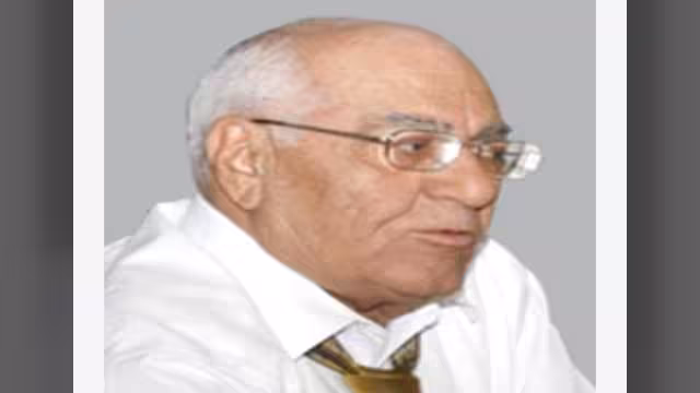 اللاعبون في السَاح!
