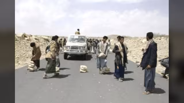 قطع طريق الحديدة صنعاء واتهامات لقائد قوات العمليات الخاصة اللواء مجيديع بالتواطؤ