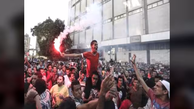 دعوة لموجة ثورية شعارها"زواج أميركا من مصر باطل"