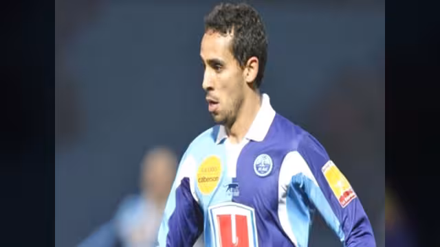 بالفيديو.. لاعب جزائري يسجل هدفاً "مارادونياً" في الملاعب الفرنسية