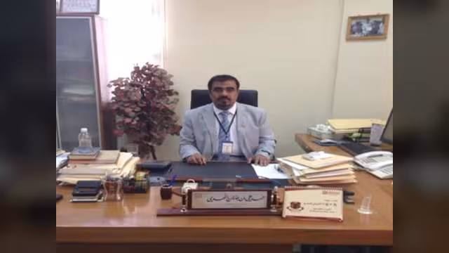 مدير بنك اليمن الدولي بسيئون يؤكد سلامة الأموال من هجوم القاعدة الجمعة الماضية