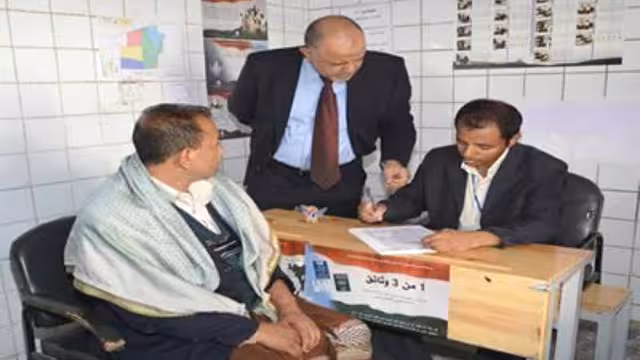 تسجيل 18 الفا و 831 ناخبا وناخبة الكترونيا بالدائرة العاشرة بأمانة العاصمة