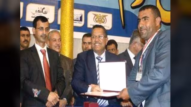 بن دغر: (3G و 4G) سيُمنح لكل مشغلي الاتصالات