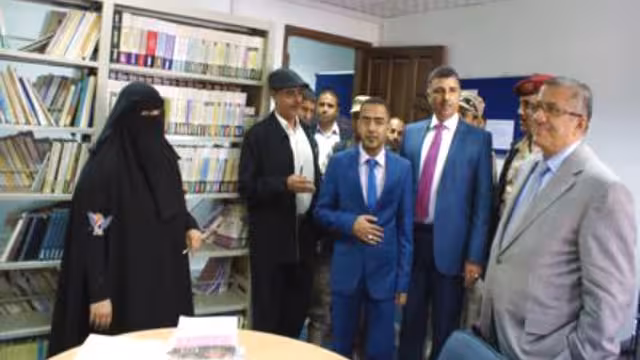 وزير الإعلام ونائبه يتفقدان سير العمل الصحفي في وكالة سبأ وإعادة تأهيل مبناها الرئيسي