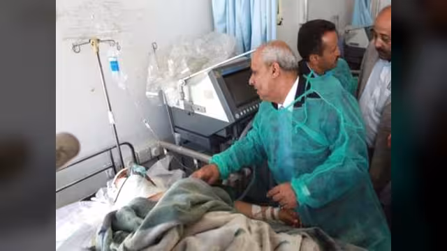 طبيب يمني يحرق نفسه لعدم دفع مستحقاته الماليّة
