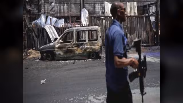 إسرائيل تعلن سقوط 15 صاروخا عليها من غزة