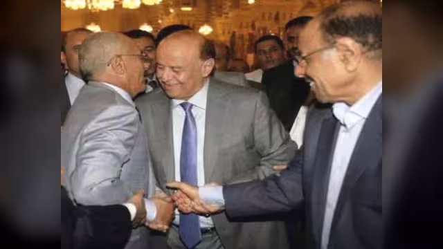 السعودية تجمع فرقاء اليمن في جامع الصالح (قراءة لخلفيات وأبعاد اللقاء)