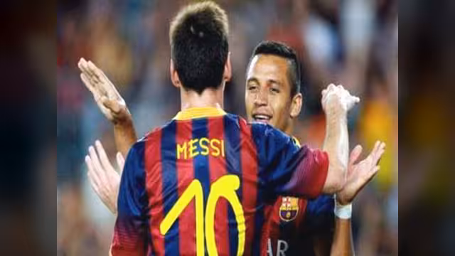 فينغر: ميسي كان سبب معاناة الكسيس في برشلونة