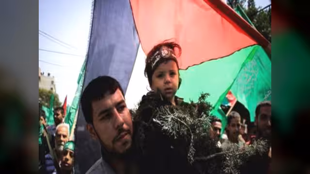 تحريض مصري إسرائيلي في مفاوضات القاهرة على عزمي بشارة