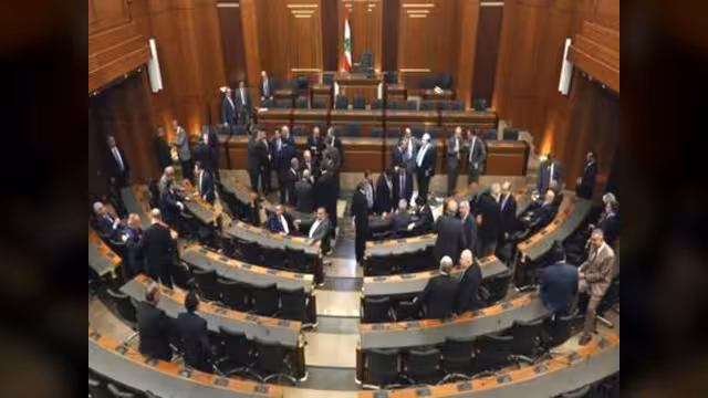 لبنان يفشل للمرة العاشرة في انتخاب رئيسه