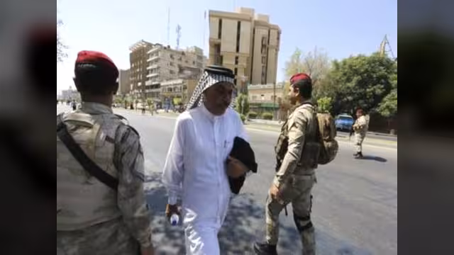العراق: المالكي يرفض تسليم السلطة ويدعو لمقاطعة حكومة العبادي