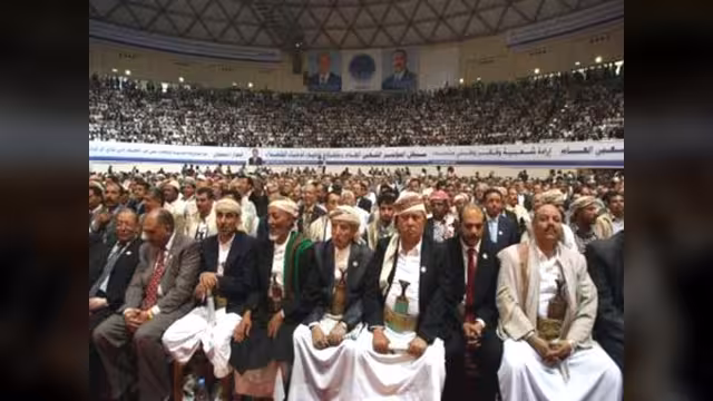 مبادرة المؤتمر لتوريط الحوثيين أم لاستعادة الحكومة؟