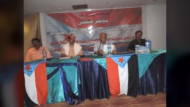 جنوب اليمن: مجلس عسكري يستنسخ تجربة الحوثيين