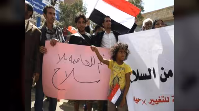 جمود في مفاوضات تشكيل الحكومة... والحوثيون بزي الشرطة