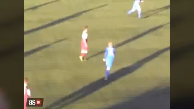 بالفيديو.. حارس كندي يقرر الاعتزال بعد هذا الهدف !